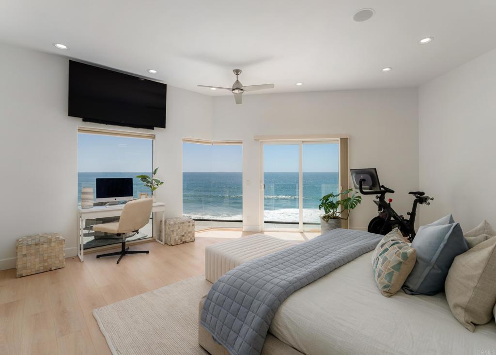 3093 Ocean Street - photo 18