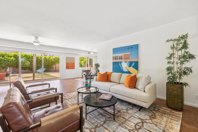 1423 N Avenida Caballeros, Palm Springs, CA 92262