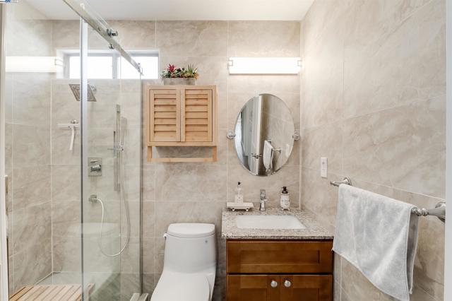 3454 Halifax Way, Concord CA: https://media.crmls.org/mediaz/6fda99bb-9d91-4ef7-ba1f-2b31ecbf856b.jpg