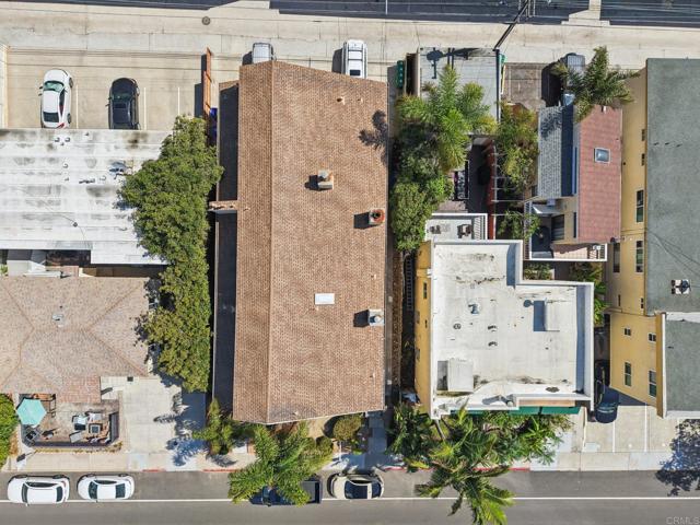 3843 Riviera Drive, San Diego CA: https://media.crmls.org/mediaz/6fdb2d43-7a12-403f-81b6-57e323bde059.jpg