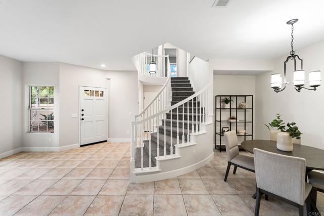 Image 6 of 40 For 970 Somerset Court F