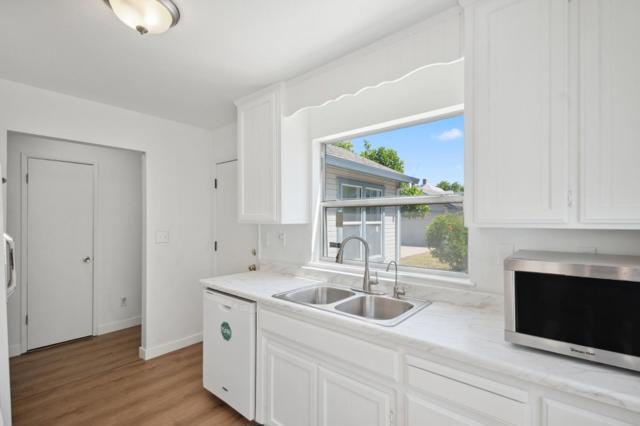 956 S 9th Street, San Jose CA: https://media.crmls.org/mediaz/6fde3c53-7bee-4e86-b2c7-992503f729b0.jpg