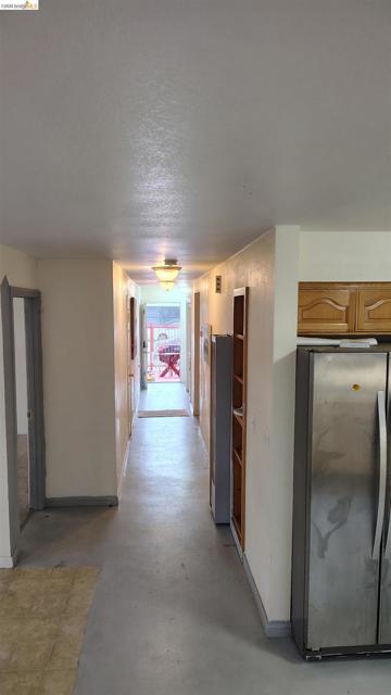 3532 San Leandro St, Oakland CA: https://media.crmls.org/mediaz/6fde681d-d9a7-4e9d-a313-fc95846f651a.jpg