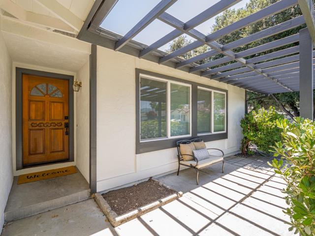 6055 Larchmont Court, San Jose CA: https://media.crmls.org/mediaz/6fdf10a4-fa36-422c-be4f-8289f5278f16.jpg