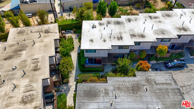 4575 Inglewood Boulevard, Culver City CA: https://media.crmls.org/mediaz/6fdf698c-bf99-44b0-acac-40b8748effa0.jpg