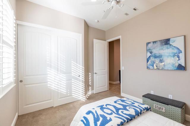 Image 35 of 88 For 493 Yelland Way