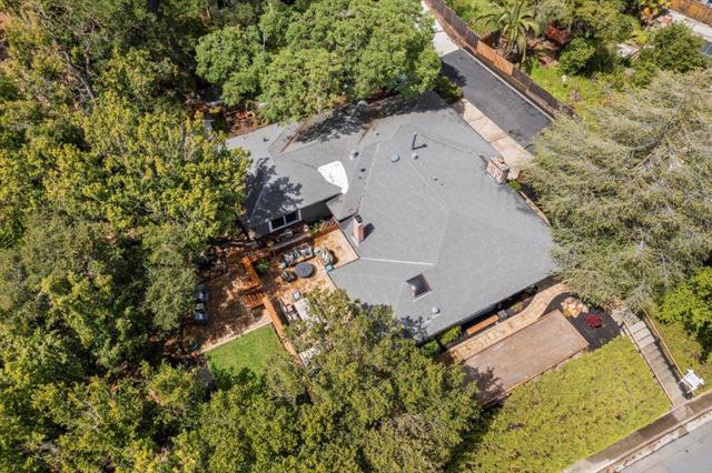 6641 Leyland Park Drive, San Jose CA: https://media.crmls.org/mediaz/6fe0d62e-951b-4a6a-8fec-fa1ced1ee55f.jpg