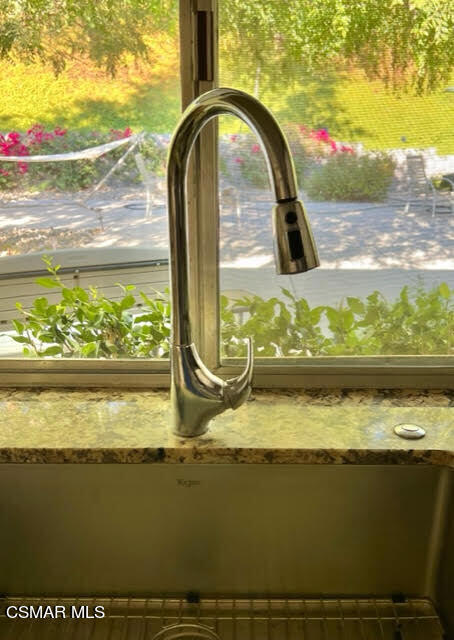 Lamont Kitchen faucet