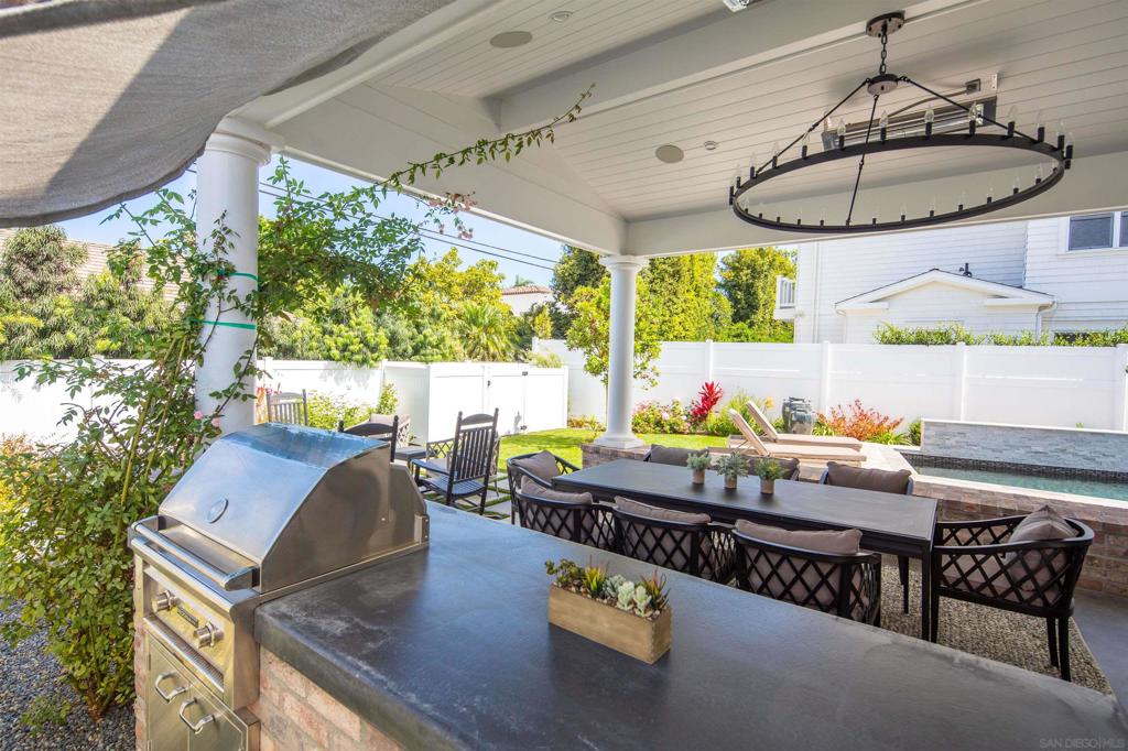 MLS #250001296SD img 8