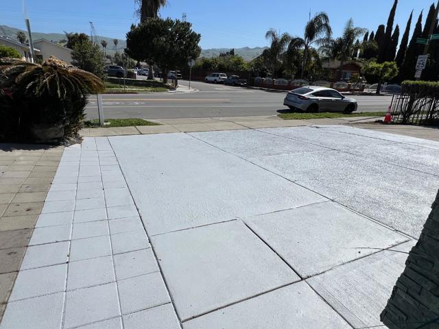 1151 Leeward Drive, San Jose CA: https://media.crmls.org/mediaz/6fe3a1c9-8d07-447f-b329-924c9450b526.jpg