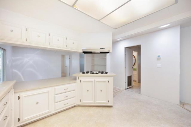 12339 Pepperwood, Auburn CA: https://media.crmls.org/mediaz/6fe3bd40-0809-4aae-86a7-f7dce2ec634a.jpg