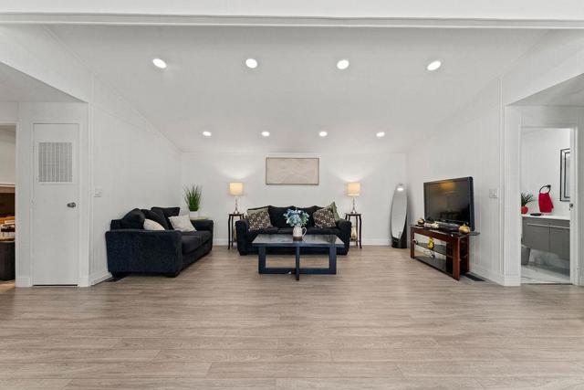 255 Mountain Springs Drive, San Jose CA: https://media.crmls.org/mediaz/6fe52883-519a-4c25-b067-8fa73d613f6a.jpg