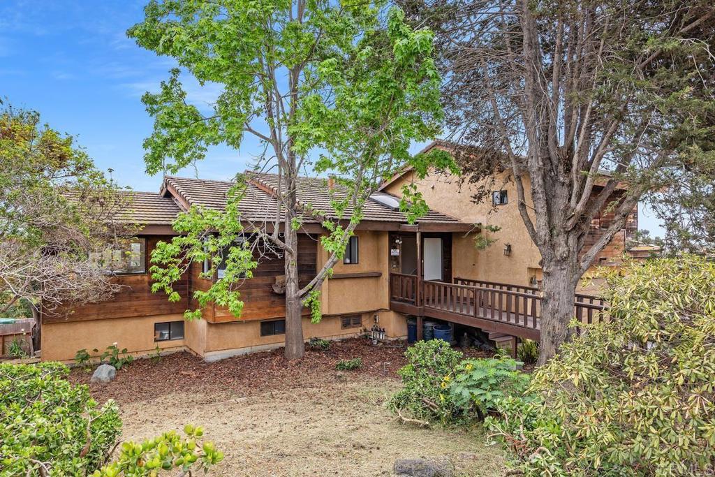 1597 Kelly Street - photo 3