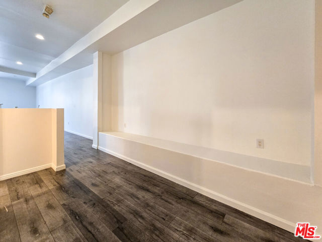  Commercial for Sale in Los Angeles, California