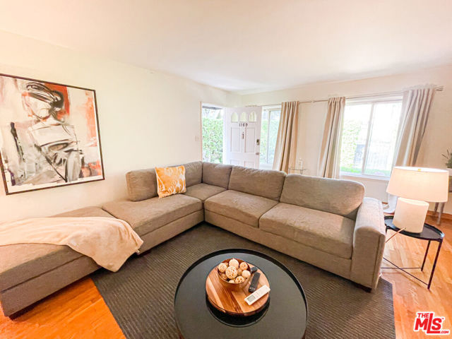 1169 Amherst Avenue, Los Angeles CA: https://media.crmls.org/mediaz/6fe7931e-0992-493b-bf90-71f330188153.jpg