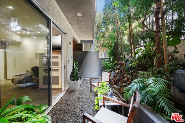 MLS #25615433 image #24