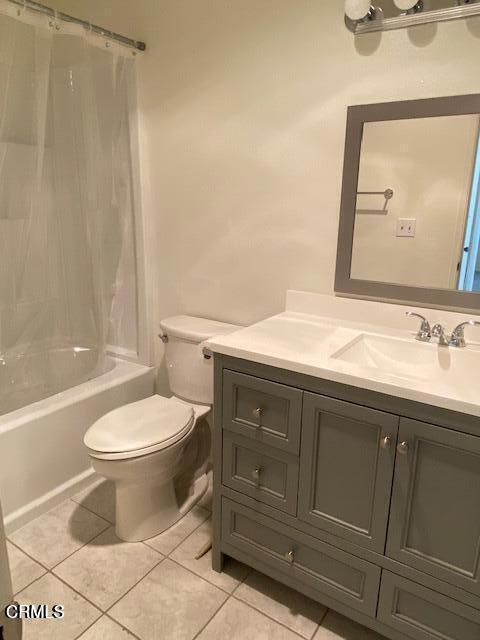 330 S Mentor Avenue, Pasadena CA: https://media.crmls.org/mediaz/6fe91bc0-bcdc-40a2-9172-ce20d8af309f.jpg