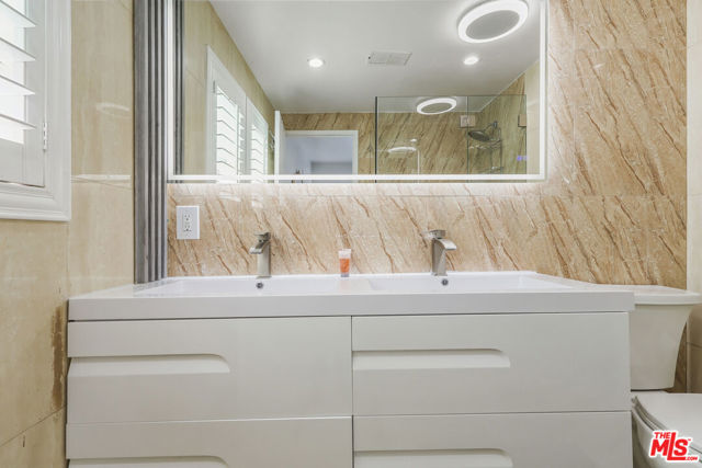 18704 Stefani Avenue, Cerritos CA: https://media.crmls.org/mediaz/6fe93f2d-a86d-4b21-b788-0ff9f1ae3e0d.jpg