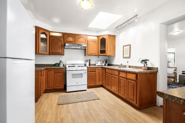 208 Coulson Avenue, Santa Cruz CA: https://media.crmls.org/mediaz/6fe97fb0-beaf-4f6f-9163-84227f2b6152.jpg