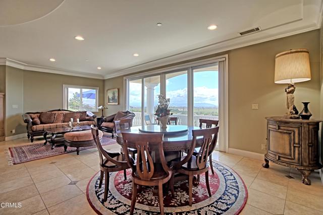 Detail Gallery Image 14 of 46 For 6153 Cobblestone Dr, Ventura,  CA 93003 - 4 Beds | 3/2 Baths