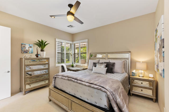 79918 Mission E Drive, La Quinta CA: https://media.crmls.org/mediaz/6fe9dbbd-db67-49f4-a40c-042ddb4cb511.jpg