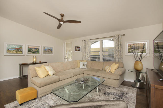 Image 25 of 48 For 14777 Palm Drive  8