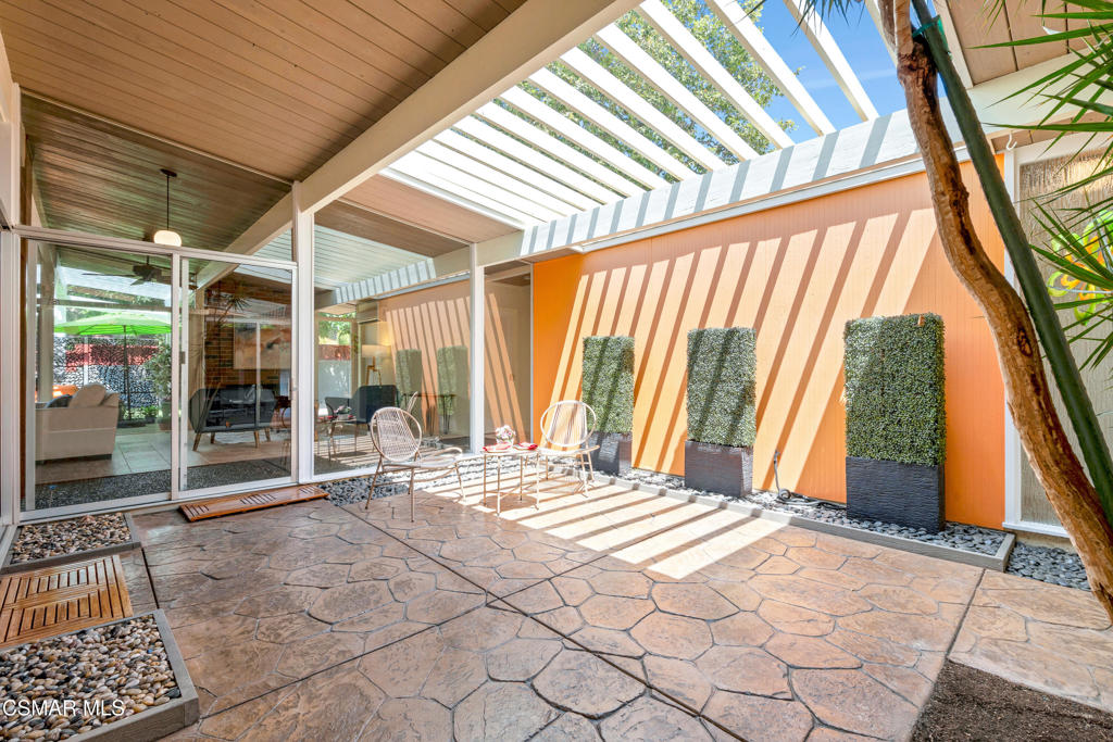 MLS #226002825 image #3