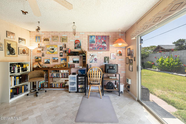 1748 Sutter Avenue, Simi Valley CA: https://media.crmls.org/mediaz/6fec1504-2218-42ab-9c1b-848312338f73.jpg