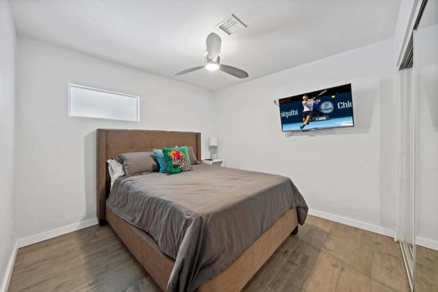 74135 Candlewood Street, Palm Desert CA: https://media.crmls.org/mediaz/6fec3d21-3e9c-42d6-93c4-1d40a1acc30d.jpg