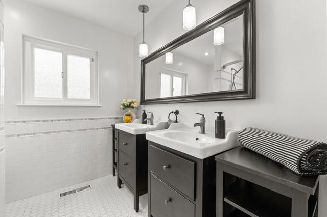 14 Herbert Lane, Campbell CA: https://media.crmls.org/mediaz/6fec9c40-2328-4238-b799-714feeefa92c.jpg