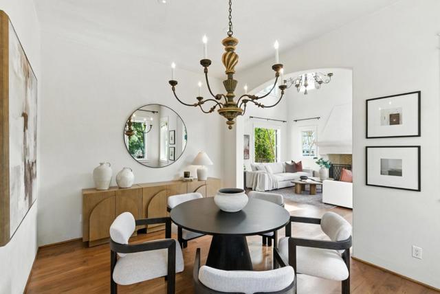 45 Sneckner Court, Menlo Park CA: https://media.crmls.org/mediaz/6feca8cc-c9a1-4896-9b30-722f33fad047.jpg