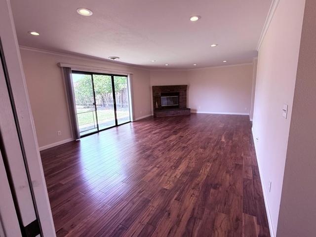 820 Neil Drive, Hollister CA: https://media.crmls.org/mediaz/6fed4fa5-d34a-4f8d-b38f-a143c106bb78.jpg