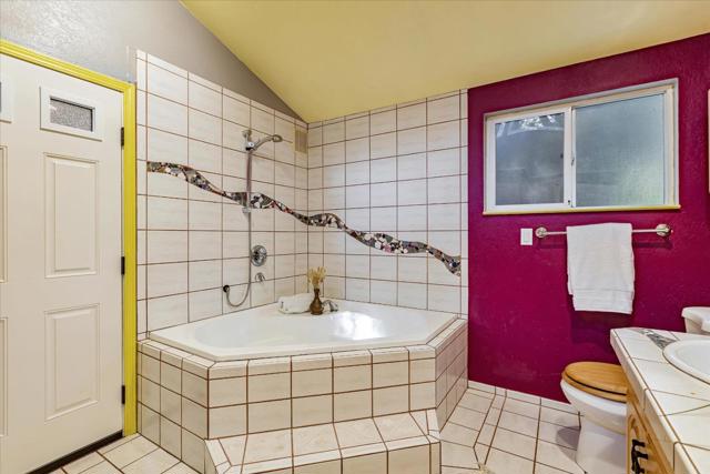 695 Creek Drive, Boulder Creek CA: https://media.crmls.org/mediaz/6fed9adc-8e86-4b2f-b6c3-47a1ef5620fb.jpg