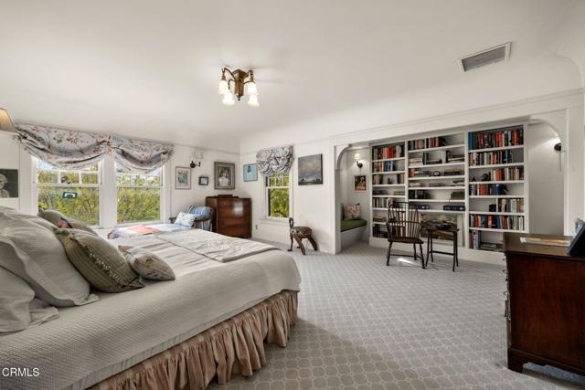 412 Oaklawn Avenue, South Pasadena CA: https://media.crmls.org/mediaz/6feddd3a-9601-4929-bbde-3ee41f428ffd.jpg