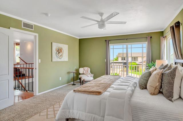 3212 Cadden Ct, San Diego CA: https://media.crmls.org/mediaz/6fede423-a847-42e3-8766-1f44b5d808f2.jpg