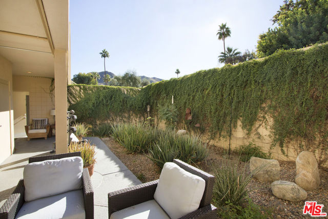 501 Desert Lakes Circle, Palm Springs, CA 92264