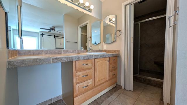 Detail Gallery Image 13 of 28 For 4186 Mount Alifan Pl #E,  San Diego,  CA 92117 - 2 Beds | 2 Baths