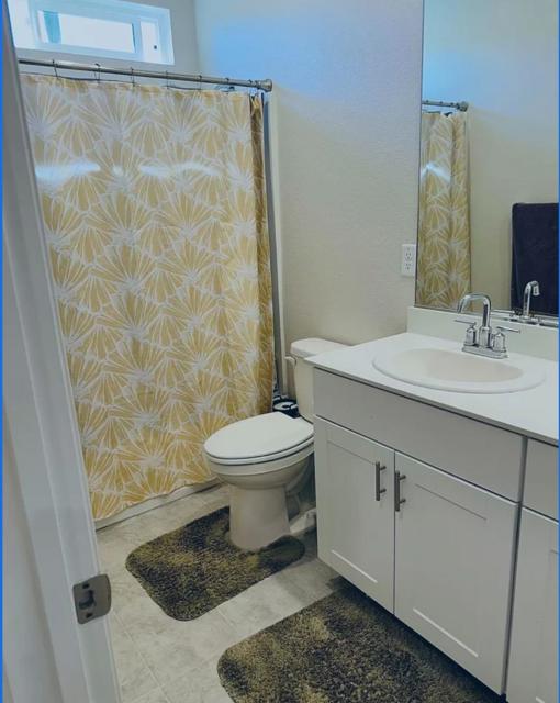 2030 Rosewood Drive, Hollister CA: https://media.crmls.org/mediaz/6feff5db-ae5a-4bde-a156-4ff4a5cf44e6.jpg