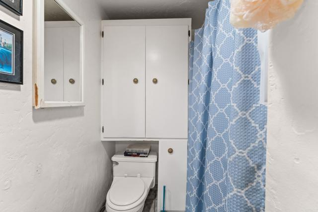 1421 San Elijo Avenue, Cardiff by the Sea CA: https://media.crmls.org/mediaz/6ff05efa-d36e-42a0-956b-f007e70238a1.jpg