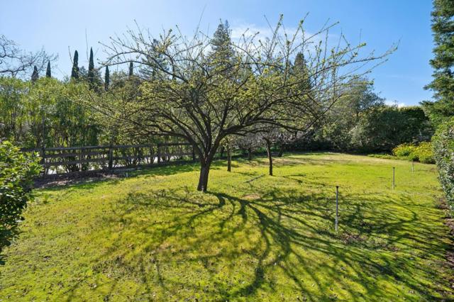 18074 Daves Avenue, Monte Sereno CA: https://media.crmls.org/mediaz/6ff0724b-3fe0-43d9-b917-3a2a56f39b68.jpg