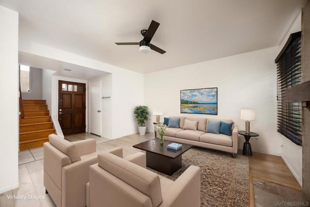 140 E El Norte Pkwy, Escondido CA: https://media.crmls.org/mediaz/6ff16620-8a33-4ecb-aae7-dc825d42fc33.jpg