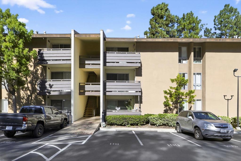 1621 Hotel Circle