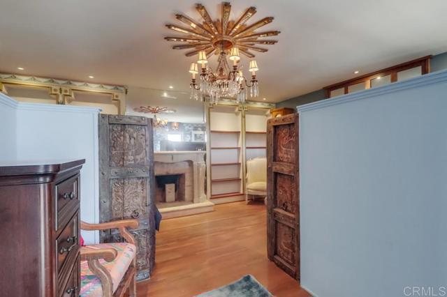 Detail Gallery Image 43 of 73 For 3014 Xenophon St, Point Loma,  CA 92106 - 5 Beds | 3 Baths