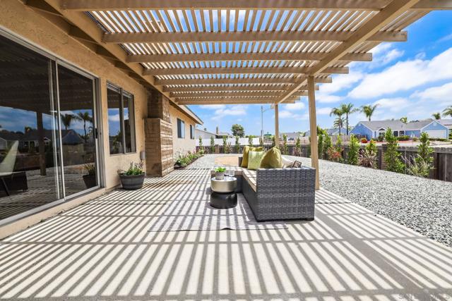 3663 Forest Road, Oceanside CA: https://media.crmls.org/mediaz/6ff2d76a-eca6-4175-920b-e47f4493f56d.jpg