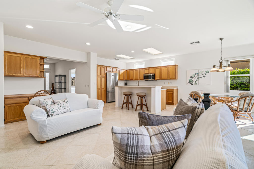 MLS #219139127PS image #9