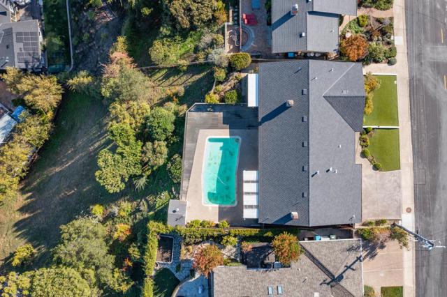 1033 Hewitt Drive, San Carlos CA: https://media.crmls.org/mediaz/6ff3a2e8-dbcf-409a-afde-23821161f7c8.jpg