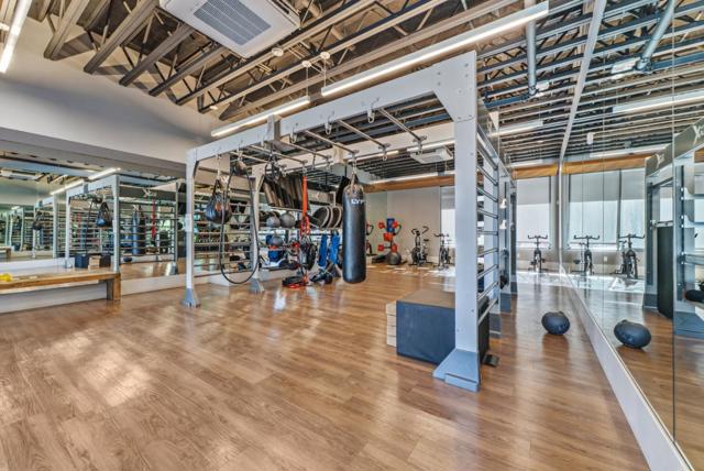 5406 Saffron Way, Dublin CA: https://media.crmls.org/mediaz/6ff3d507-8e1a-4024-8f0c-08a75b876a3a.jpg