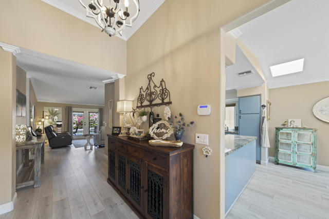 54660 Avenida Madero, La Quinta CA: https://media.crmls.org/mediaz/6ff465df-3056-4d9c-bc50-43f834de9921.jpg