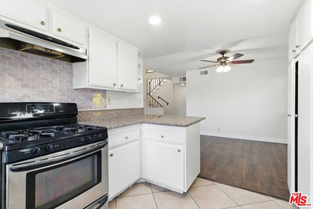 8333 Columbus Avenue, North Hills CA: https://media.crmls.org/mediaz/6ff55fd4-3442-4d92-bc72-72ab80071e2b.jpg