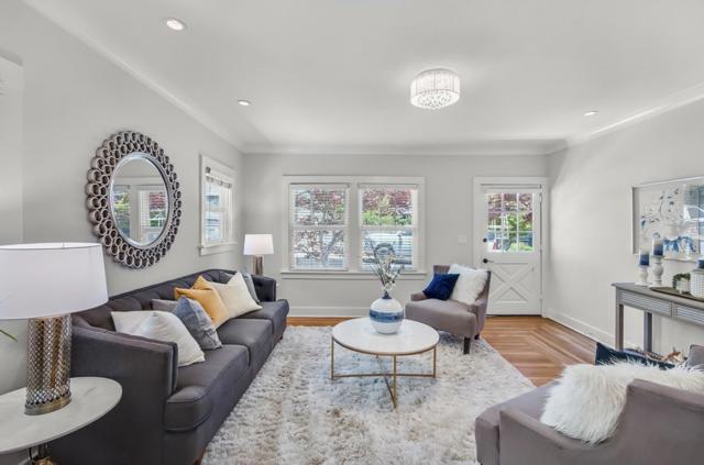 129 Olive Street, Los Gatos CA: https://media.crmls.org/mediaz/6ff5f486-8310-43f0-ae06-c45ec2865333.jpg